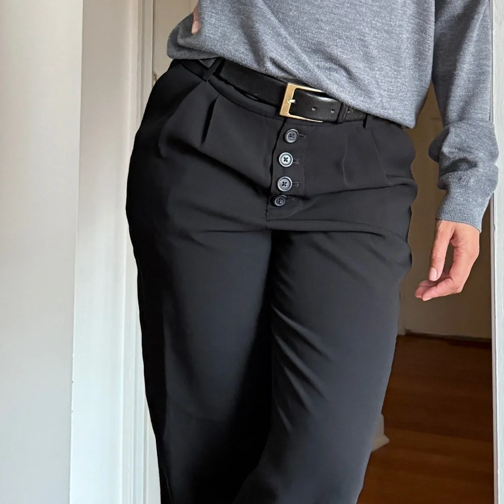 Anthropologie Sasha Button Fly Tapered Trousers - Picture 3 of 3